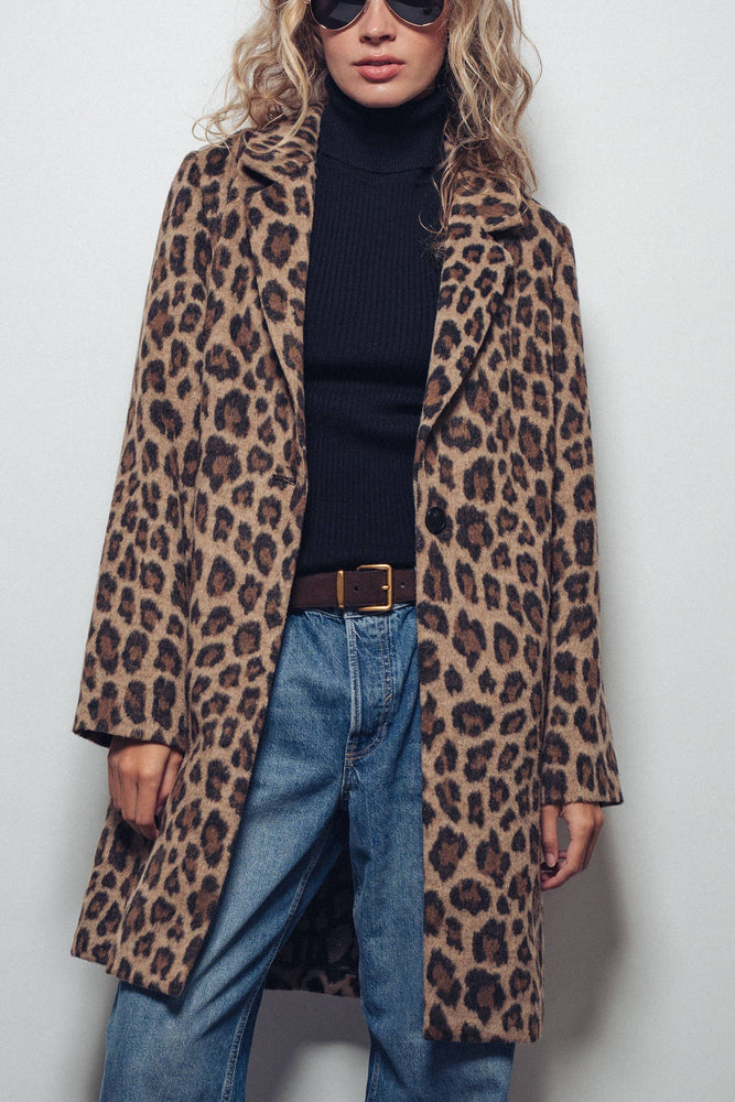 
                  
                    Load image into Gallery viewer, The Sienna Coat
                  
                